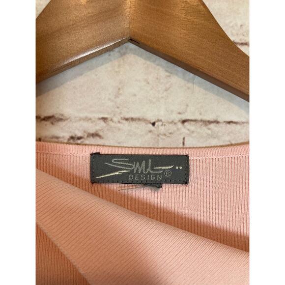SML Design Top Womens Large Baby Pink Santana Knit Asymmetric Neckline‎ Stretch - Picture 3 of 13